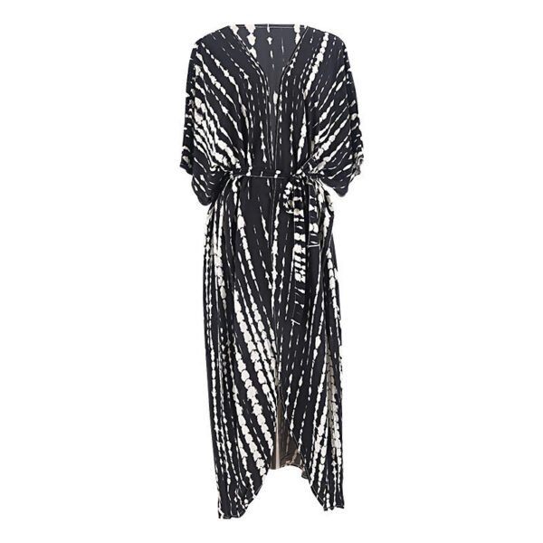 Black And White Tie-dye Cardigan Beach Skirt - Image 4