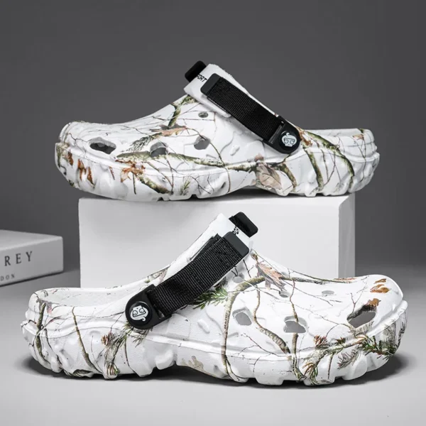 Summer Men Slippers Outdoor Foam Garden Clogs Home Shoes Male hole Shoes Light Water Shoes Comfort Home Soft Slippers - Image 2