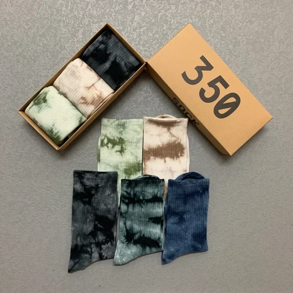 3 pairs of gift boxed men's and women's cotton socks, street vortex high dye Harajuku hip-hop couple fashion sports socks - Image 2