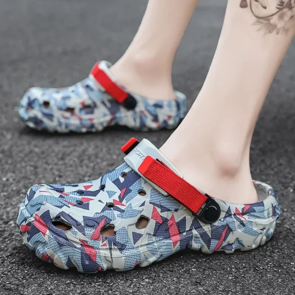 New Men's Clogs Slippers Sandal Men Garden Shoes Flat Camouflage Sandals Male Sneakers Outdoor Flip Flops Home Clogs - Image 6